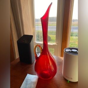 Amberina Blown-glass Pitcher